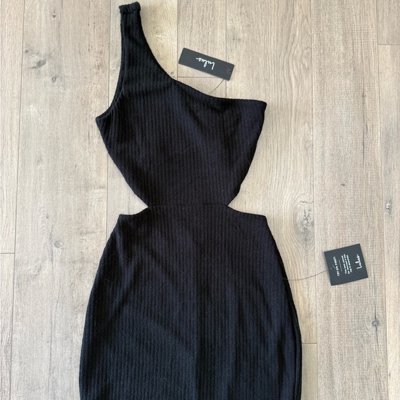 Lulus Black Ribbed One-Shoulder Cutout Midi Dress NWT - Picture 8 of 11